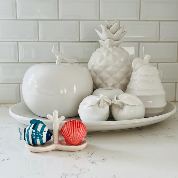 Pier 1 Shell and Fish salt and pepper shaker set - Picture 2 of 9